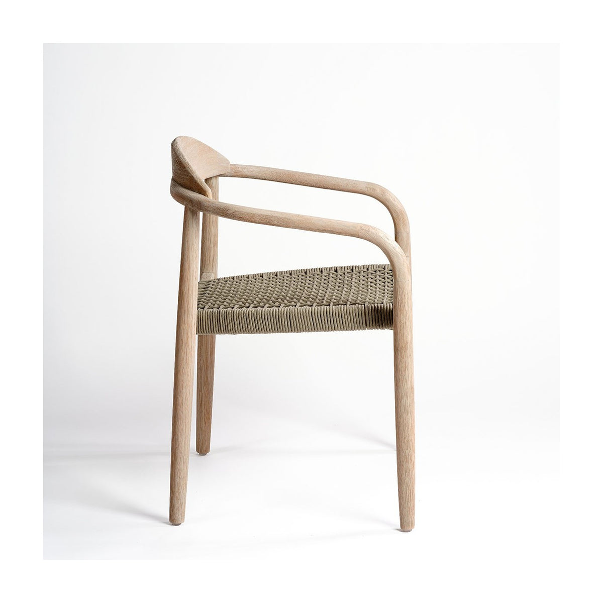 Silla apilable de eucalipto y cuerda topo Horta