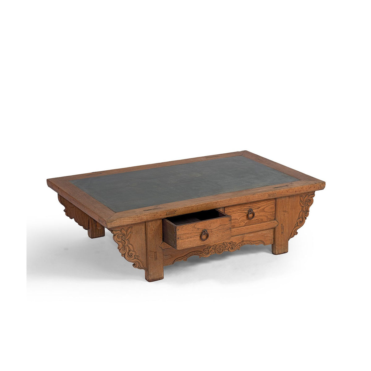 Mesa de centro antigua oriental con piedra Trogir