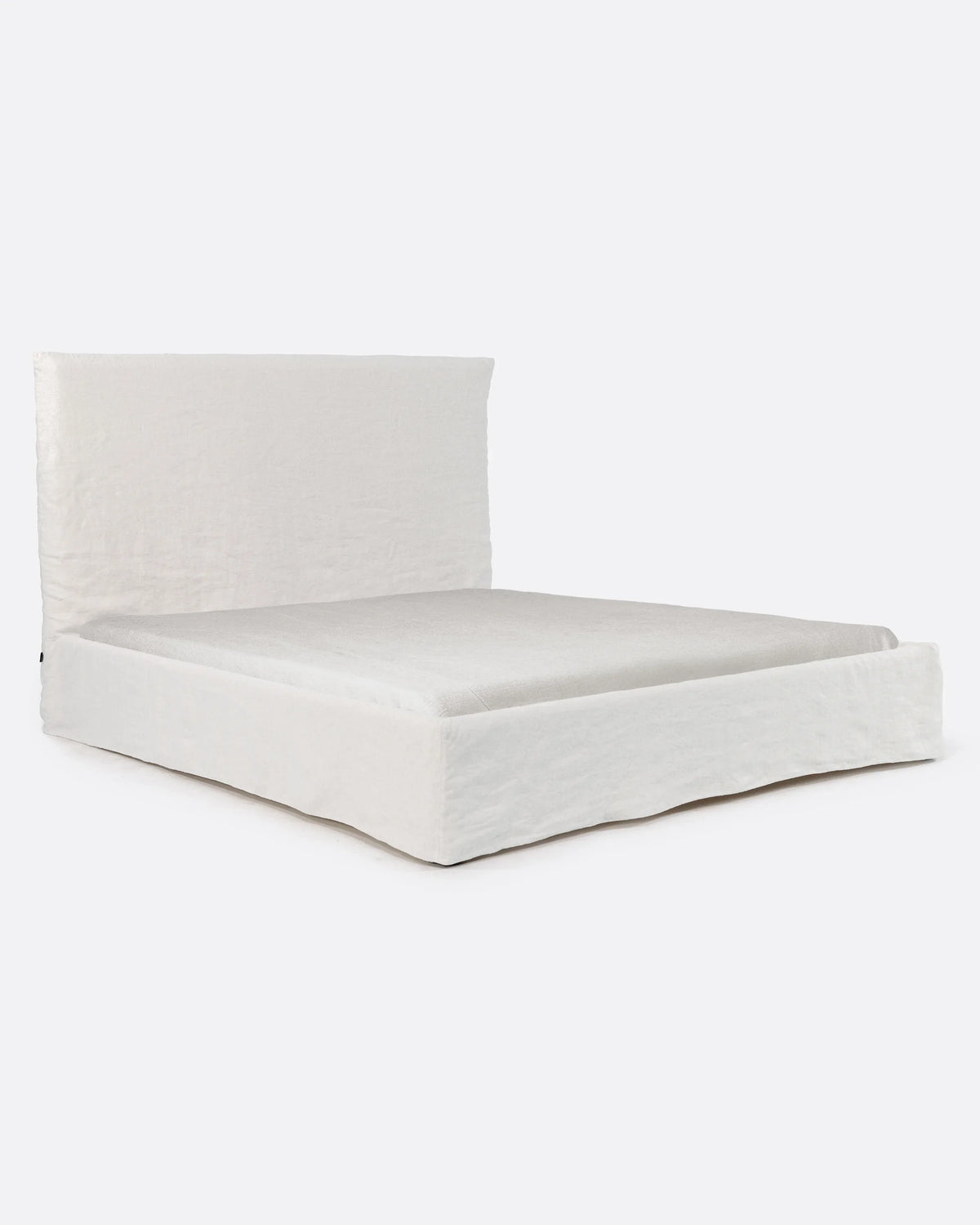 Cama con funda de lino Grazalema