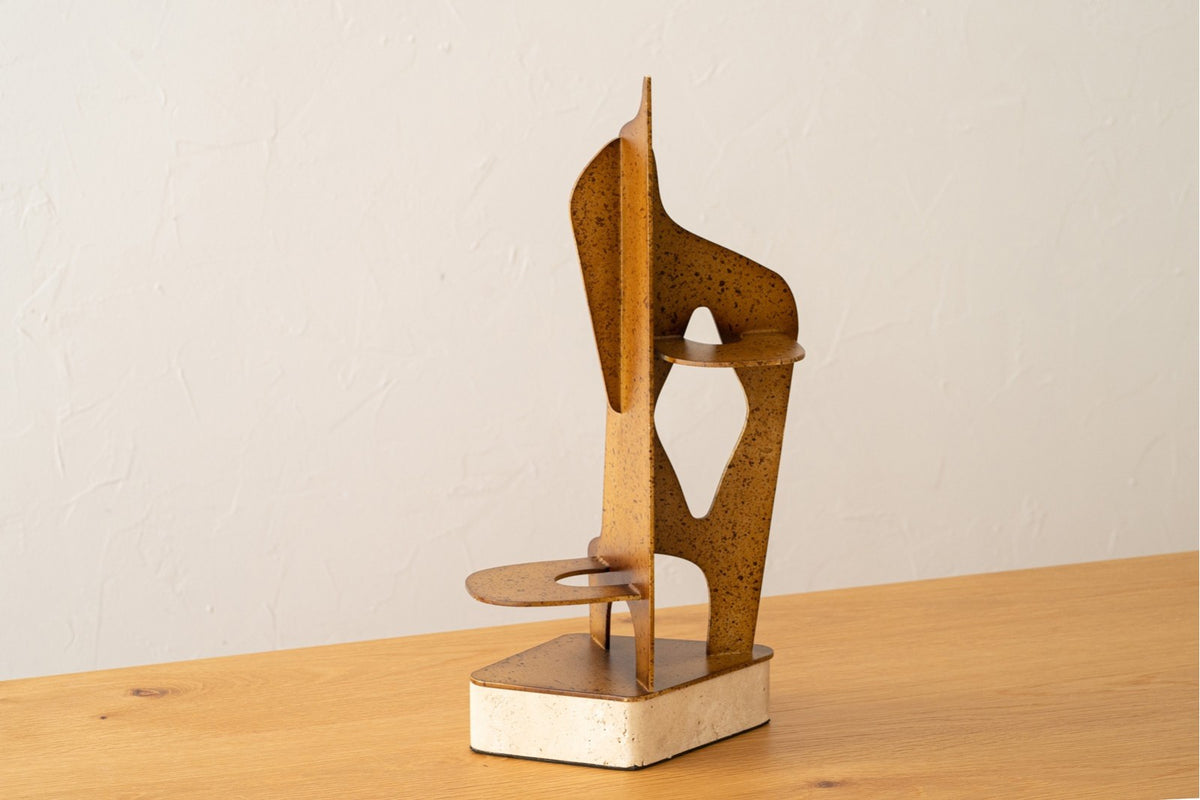 Escultura Banyoles - #pino_y_jacaranda#