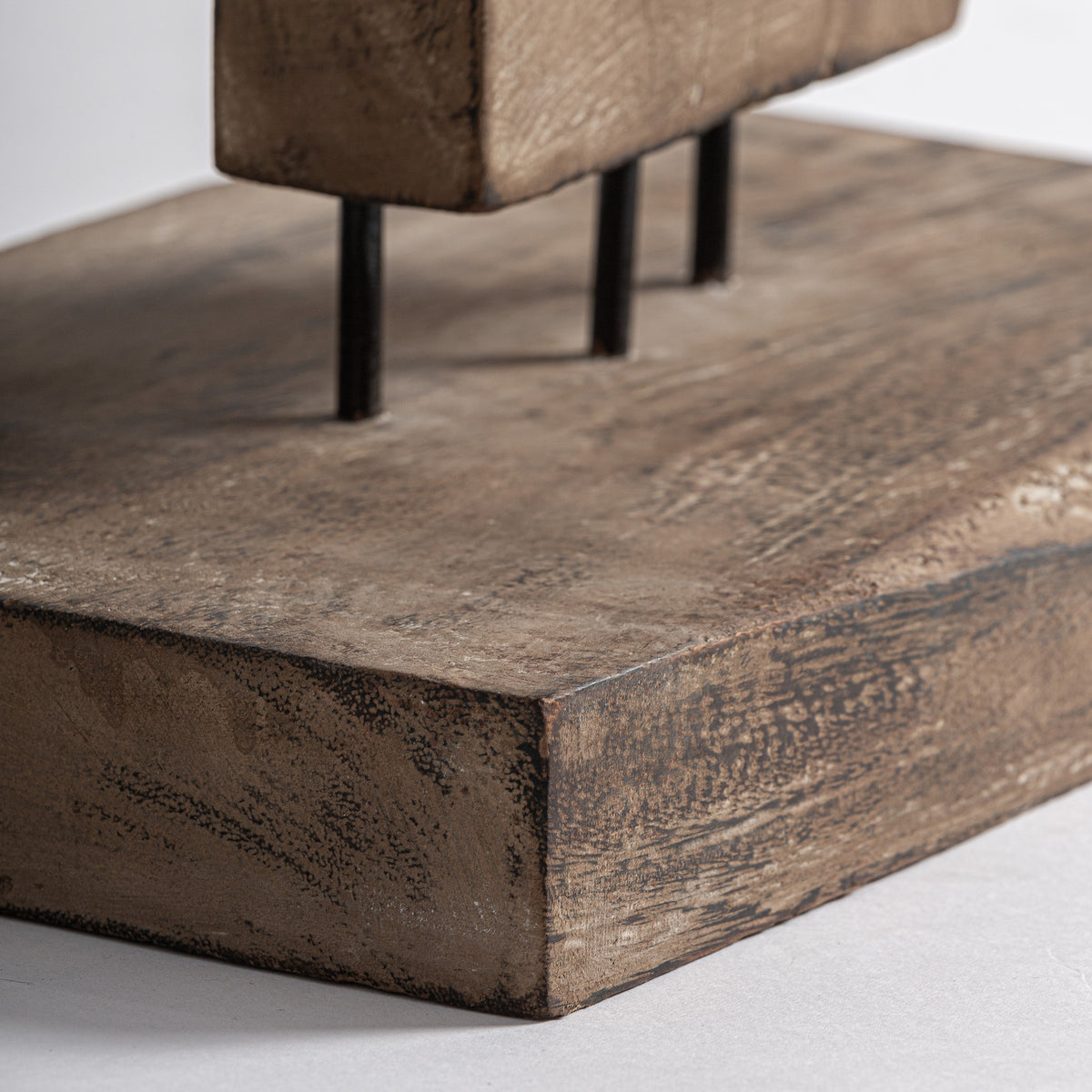 Escultura de madera suar Anafi 210 cm