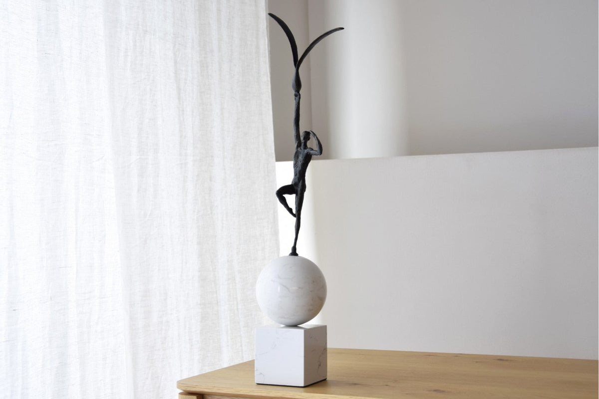 Escultura Horizonte - #pino_y_jacaranda#