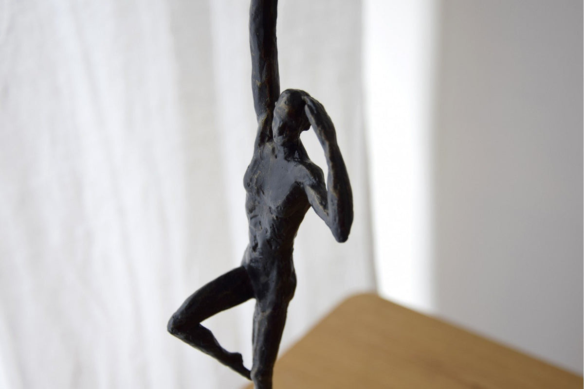 Escultura Horizonte - #pino_y_jacaranda#