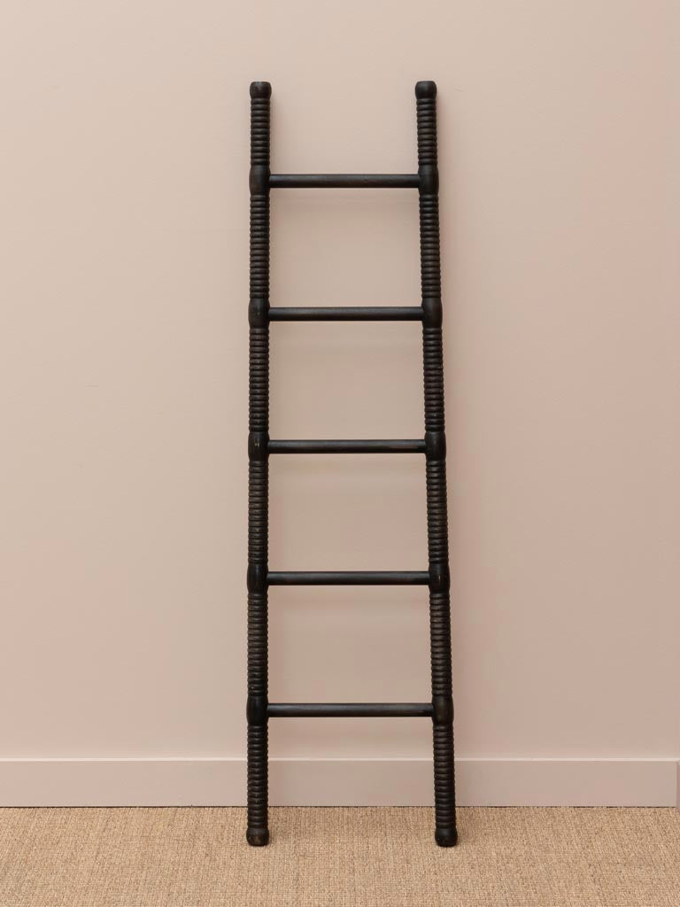 Escalera Decorativa Etnik - #pino_y_jacaranda#