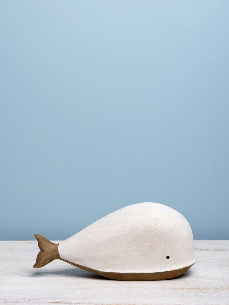 Ballena Blanca de Madera Mediana - #pino_y_jacaranda#