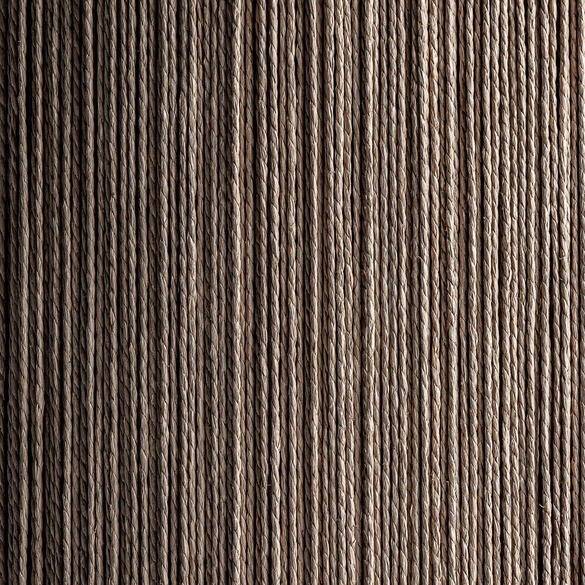 Macetero de madera de mango y rafia Alcornoque pequeño