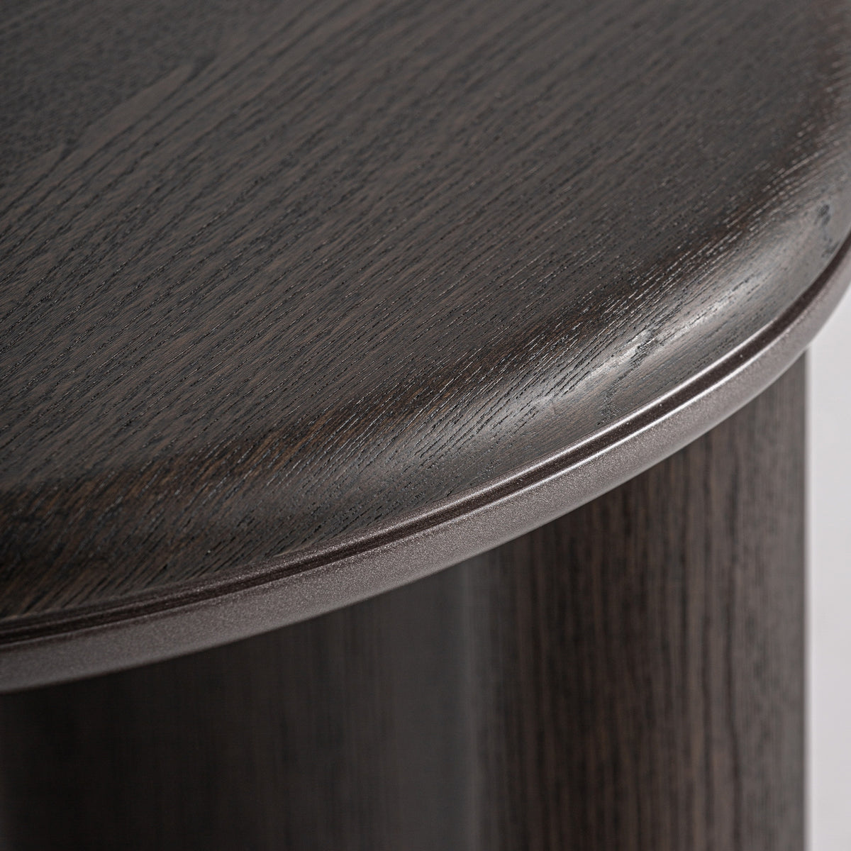 Mesa auxiliar de madera y hierro Naranjo