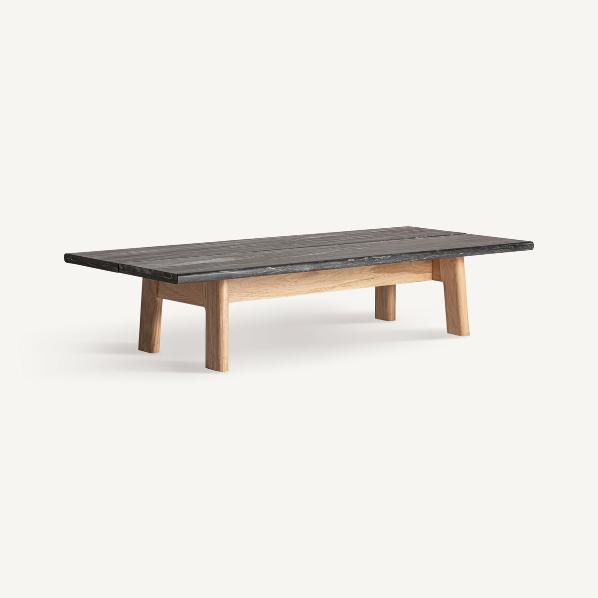 Mesa de centro de mármol negro y roble Restinga 160 x 70 cm