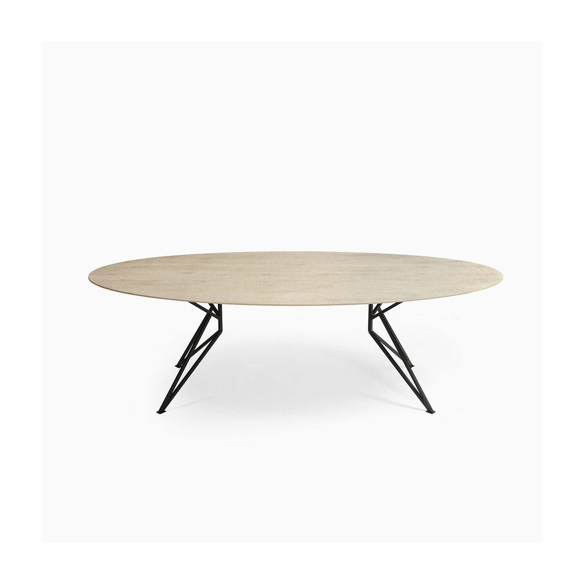 Mesa de comedor de roble blanqueado y pata de metal Pyrgos