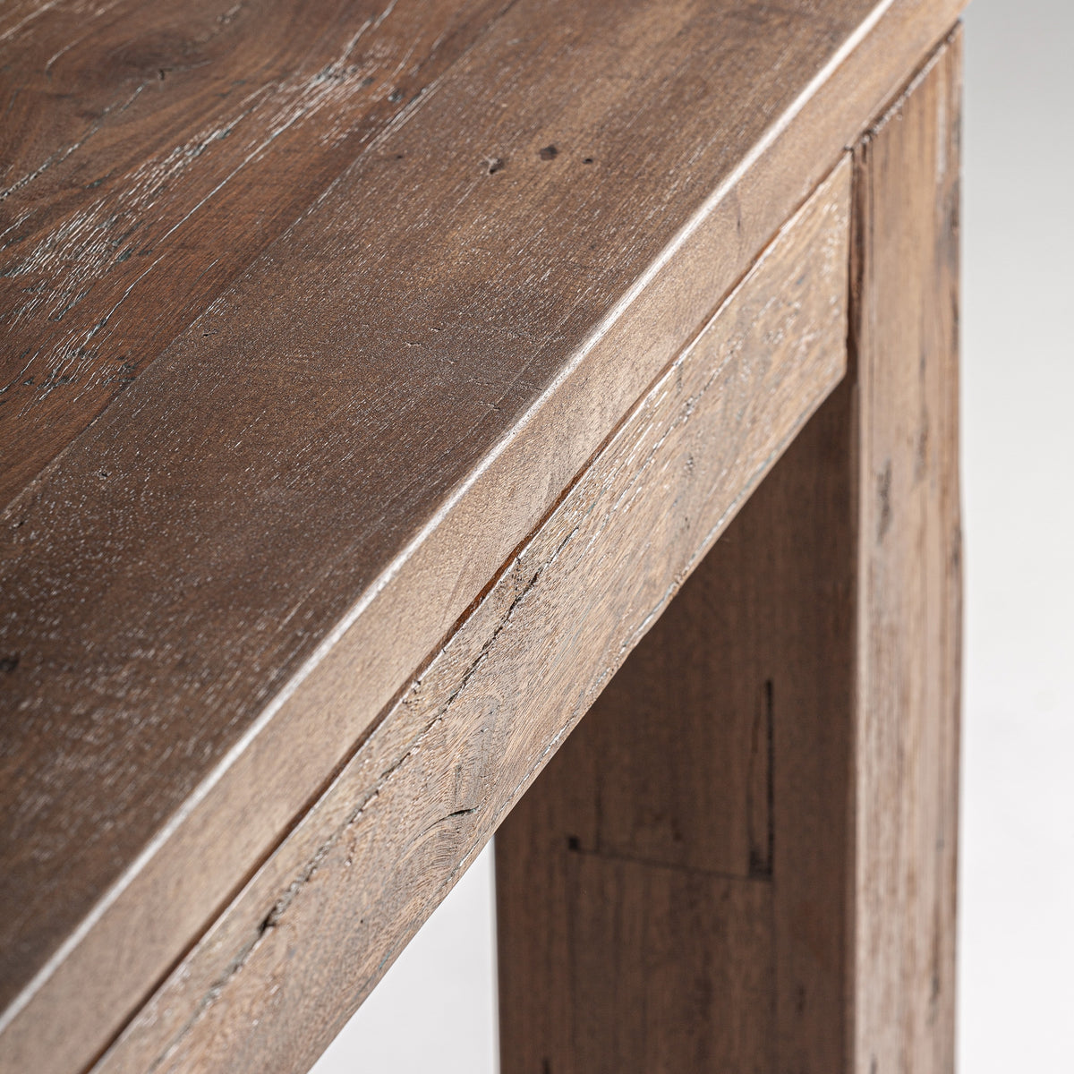Mesa de comedor de madera recuperada Benecid