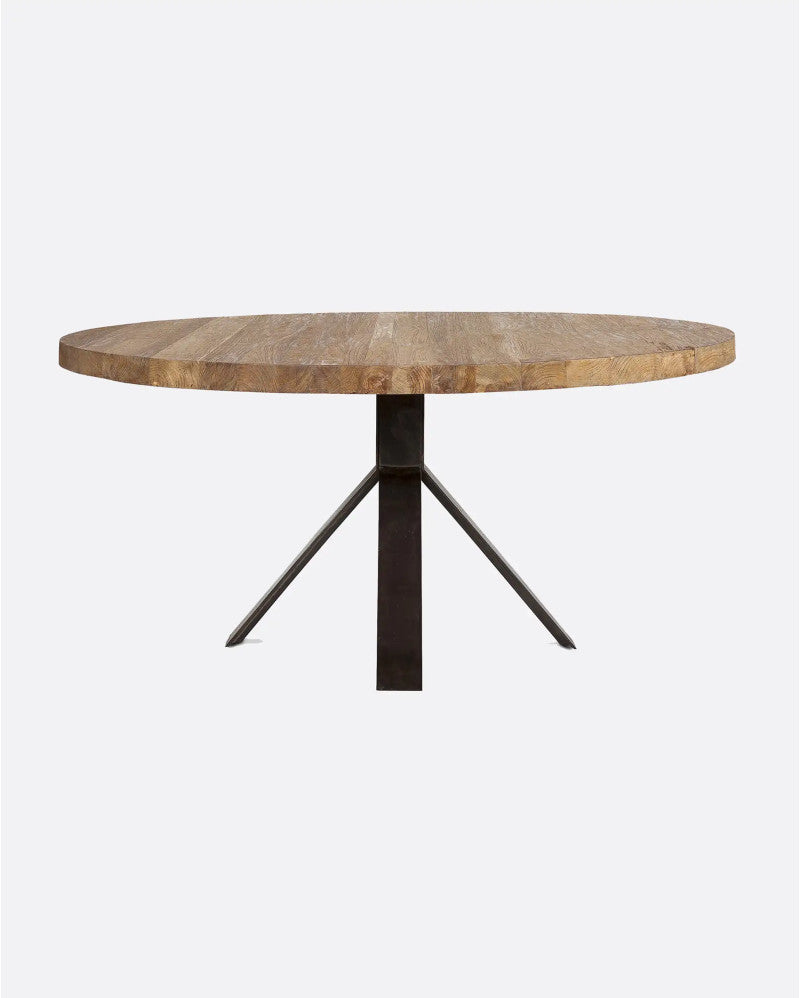 Mesa de comedor de teca reciclada con pie de hierro Bolonia
