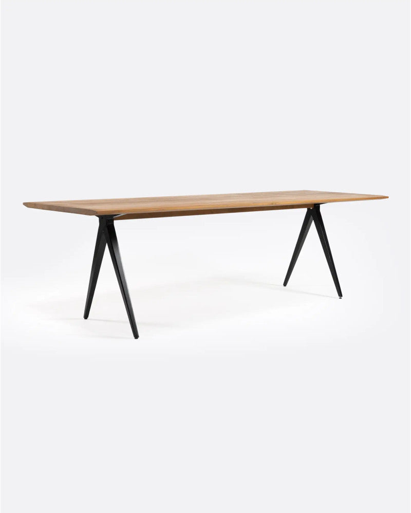 Mesa de comedor de teca reciclada y hierro Capileira