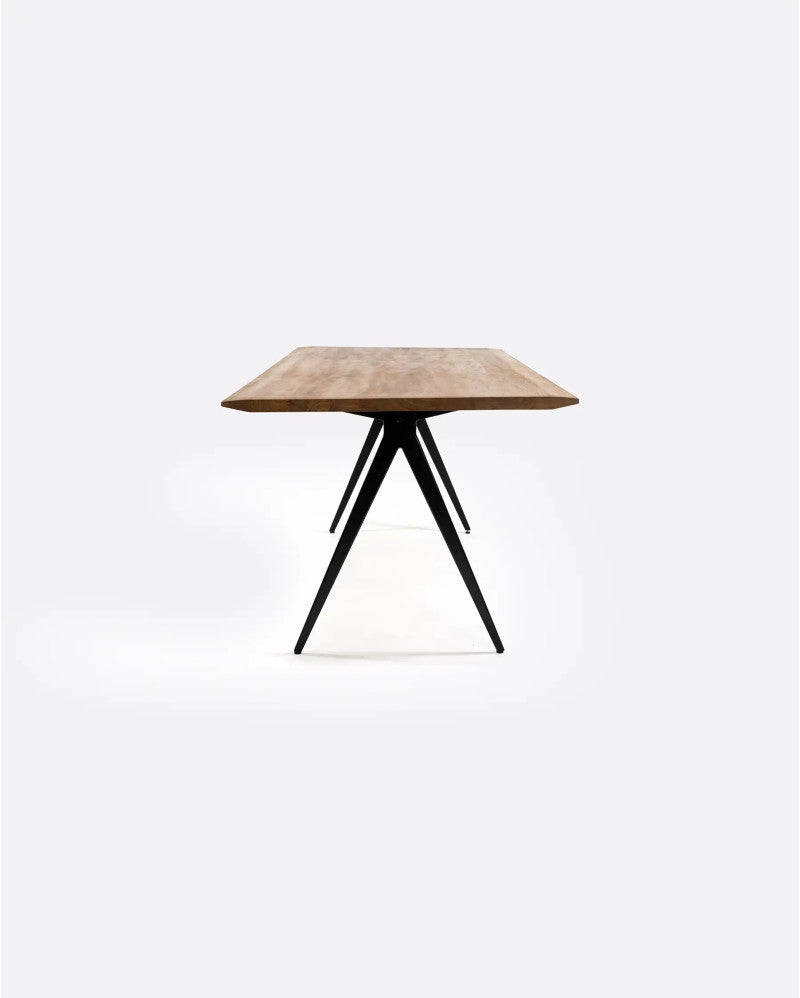 Mesa de comedor de teca reciclada y hierro Capileira