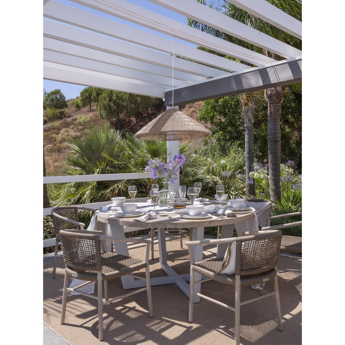Mesa de comedor redonda de teca para exterior Marvão