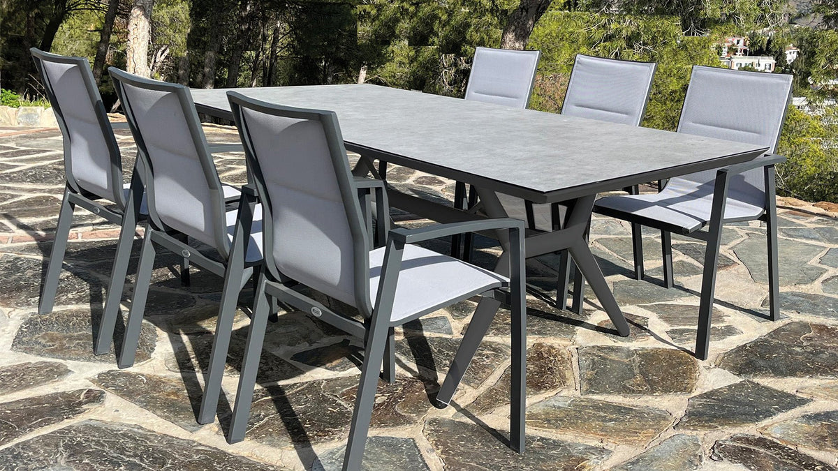 Mesa de Exterior Dilijan - #pino_y_jacaranda#