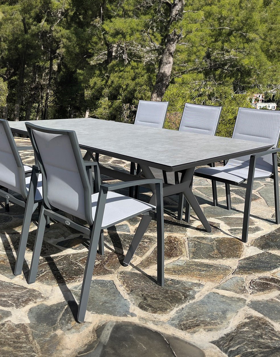 Mesa de Exterior Dilijan - #pino_y_jacaranda#