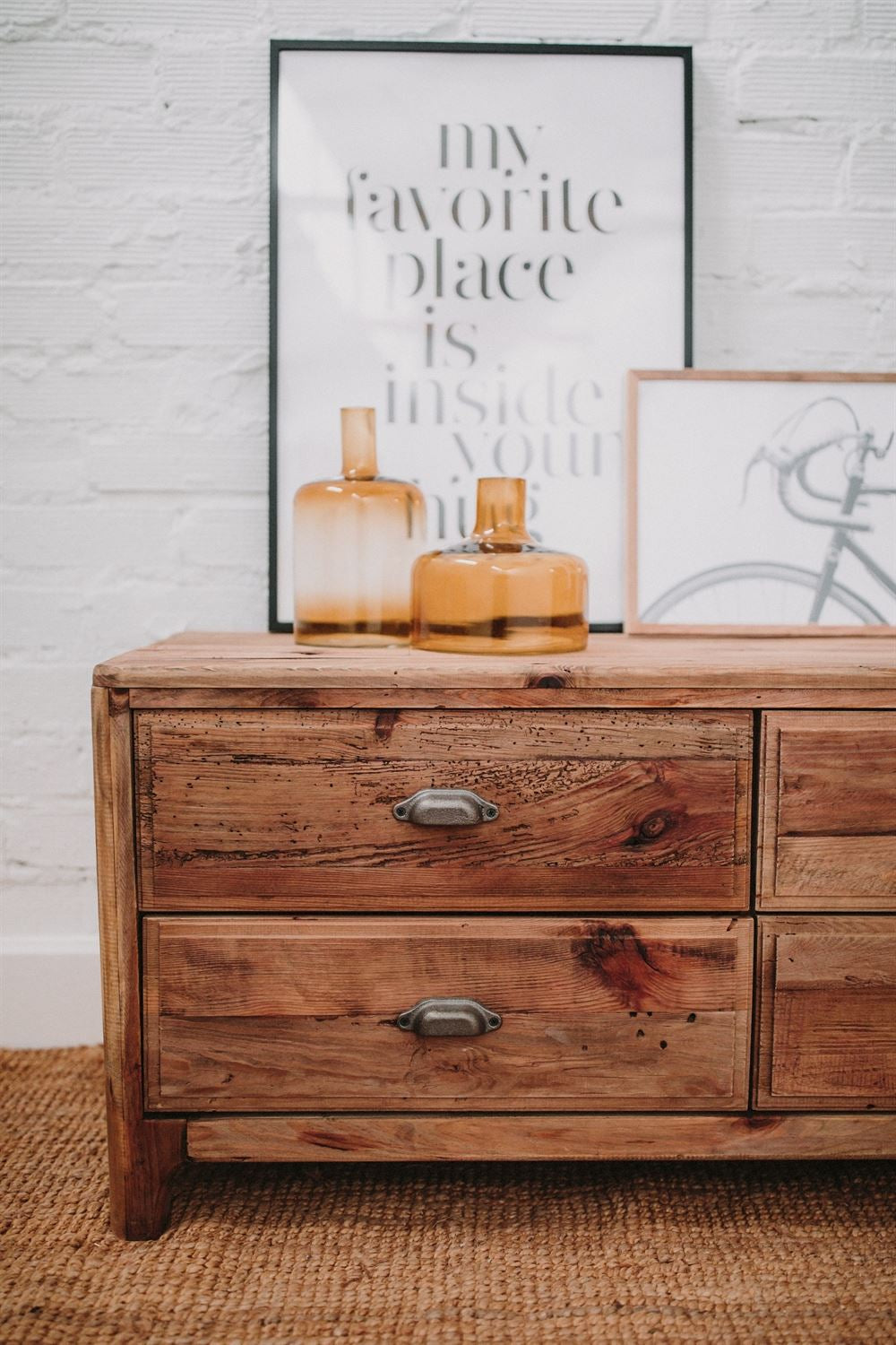 Mueble de TV de pino reciclado Jolanda