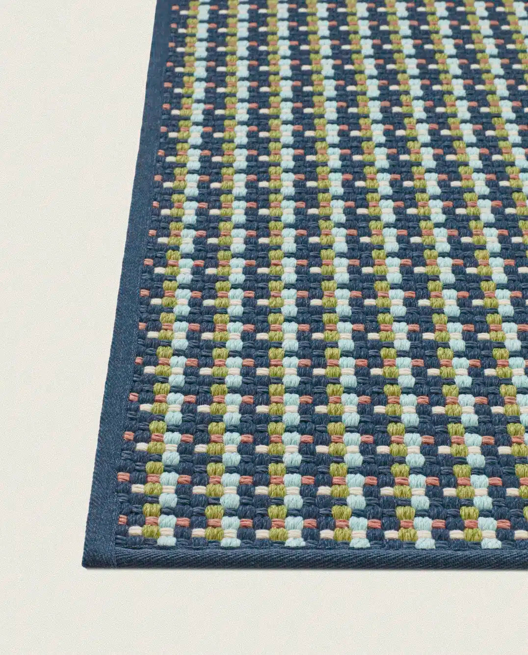 Alfombra Rectangular de Interior y Exterior Strata - #pino_y_jacaranda#