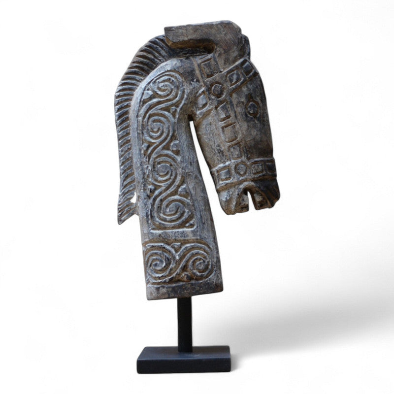 Escultura Cabalum - #pino_y_jacaranda#