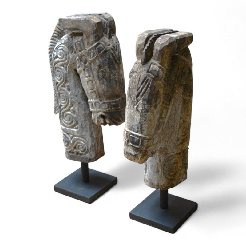 Escultura Cabalum - #pino_y_jacaranda#