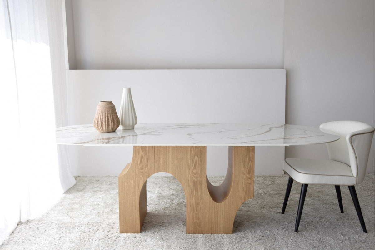 Mesa de Comedor Ovalada Arnoia - #pino_y_jacaranda#