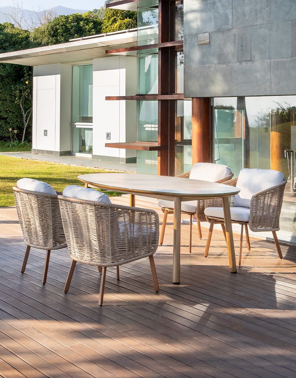 Mesa de Exterior Positano - #pino_y_jacaranda#