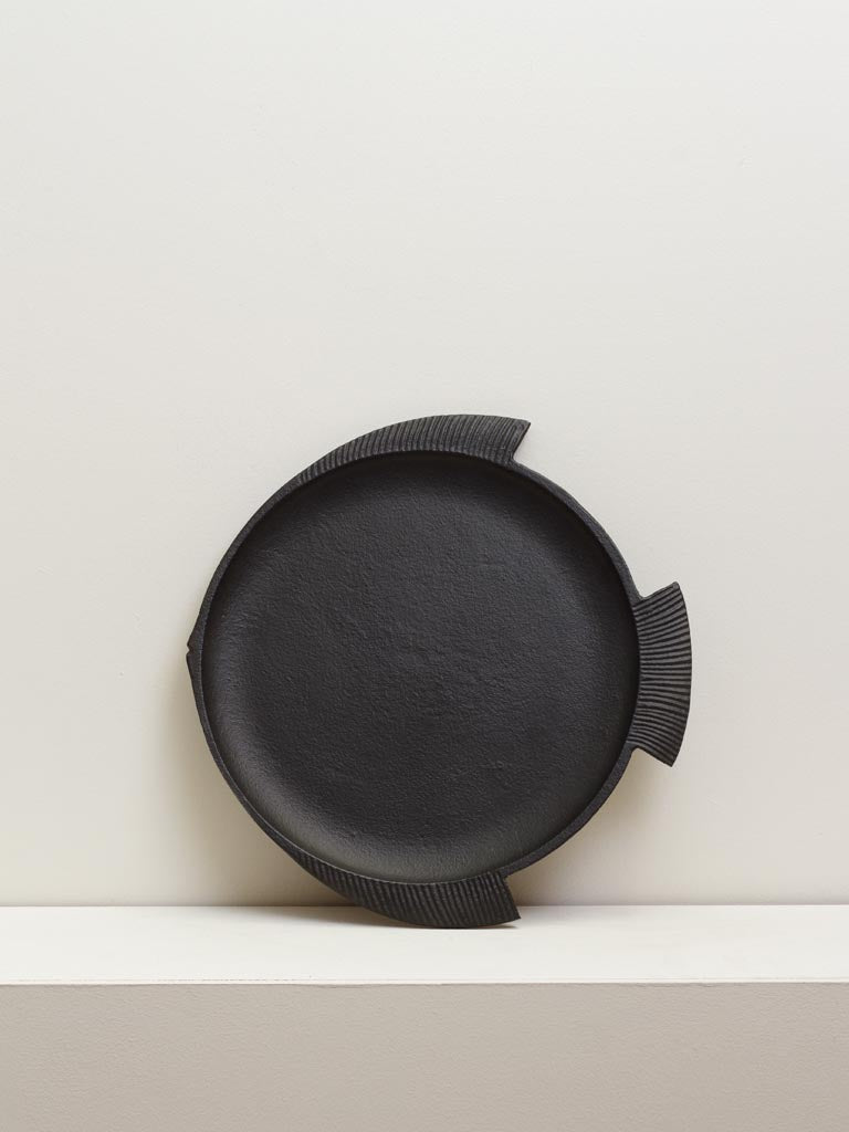 Plato de Aperitivo Pez Negro - #pino_y_jacaranda#