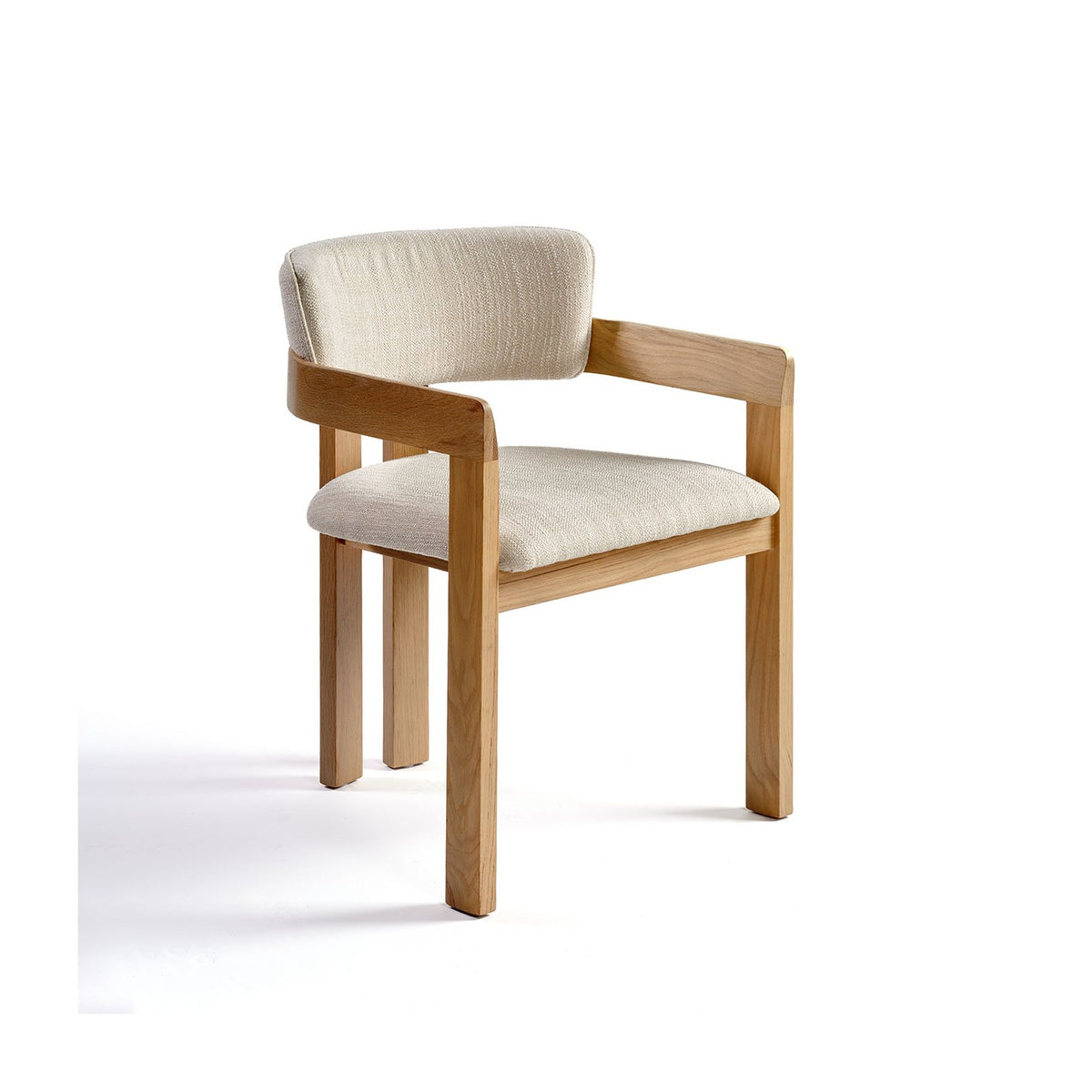 Sillón tapizado de roble claro Valverde