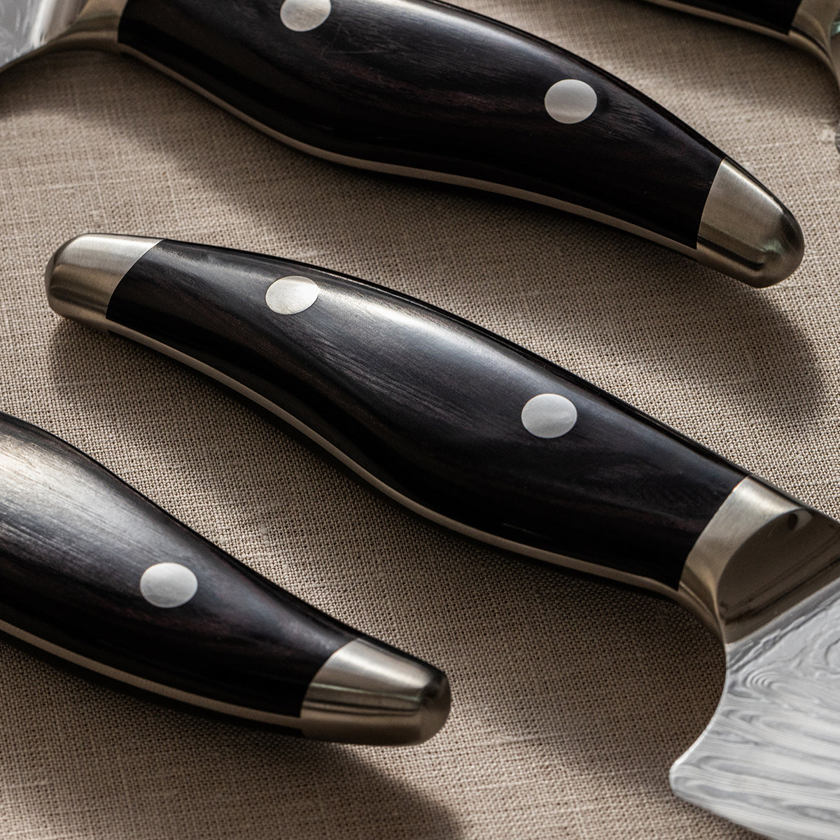 Cuchillo de chef Kai Shun Nagare Black 20 cm