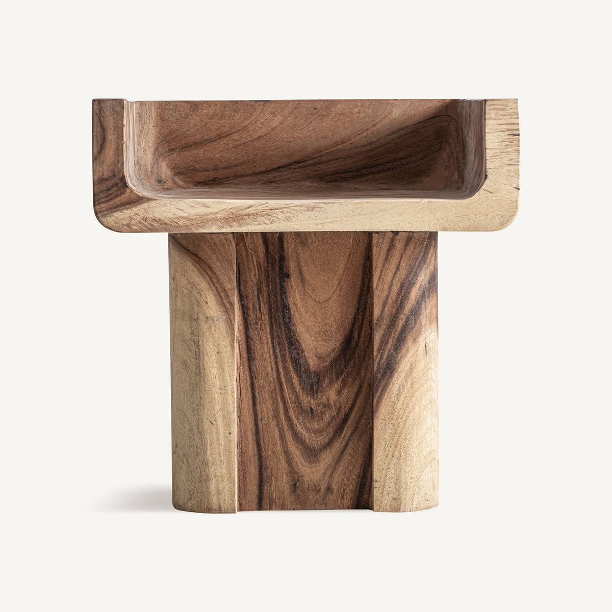 Silla baja de madera de suar Guardamar