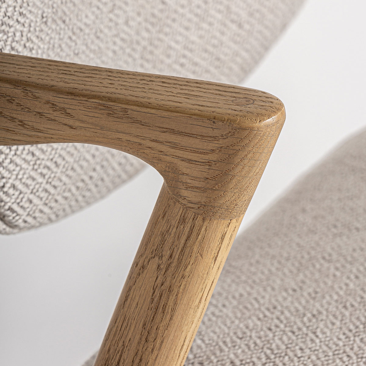 Silla de lino beige y fresno claro Murla