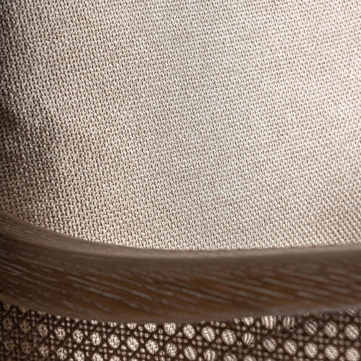 Sillón de fresno tapizado beige Cala Tarida