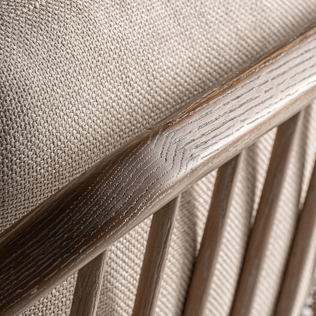 Sillón de fresno tapizado beige Cala Tarida