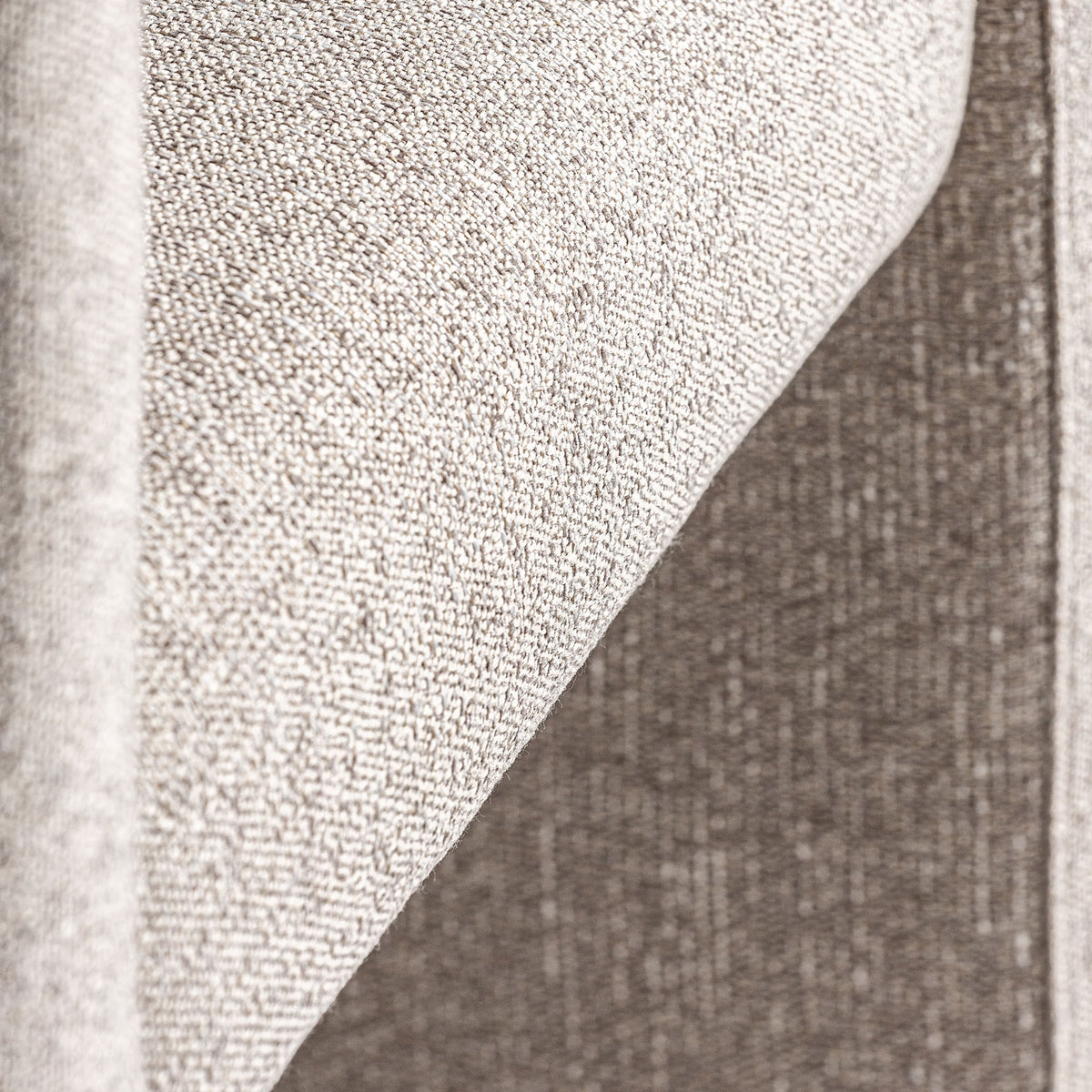 Sillón de fresno tapizado beige Santa Agnès