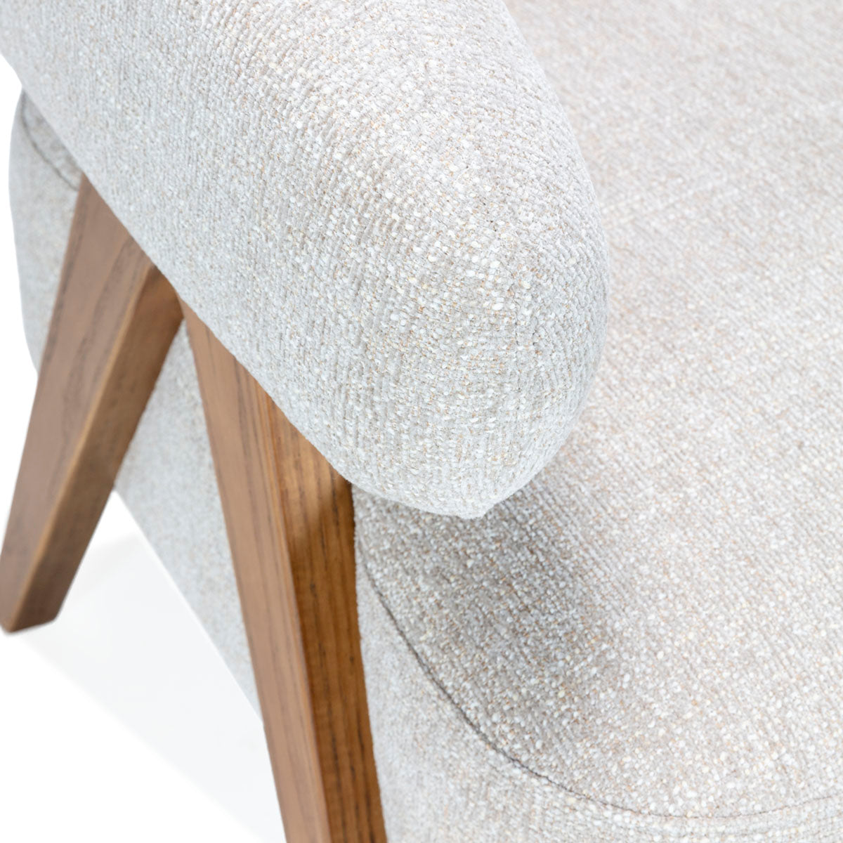 Sillón de madera de fresno y tela Panorama