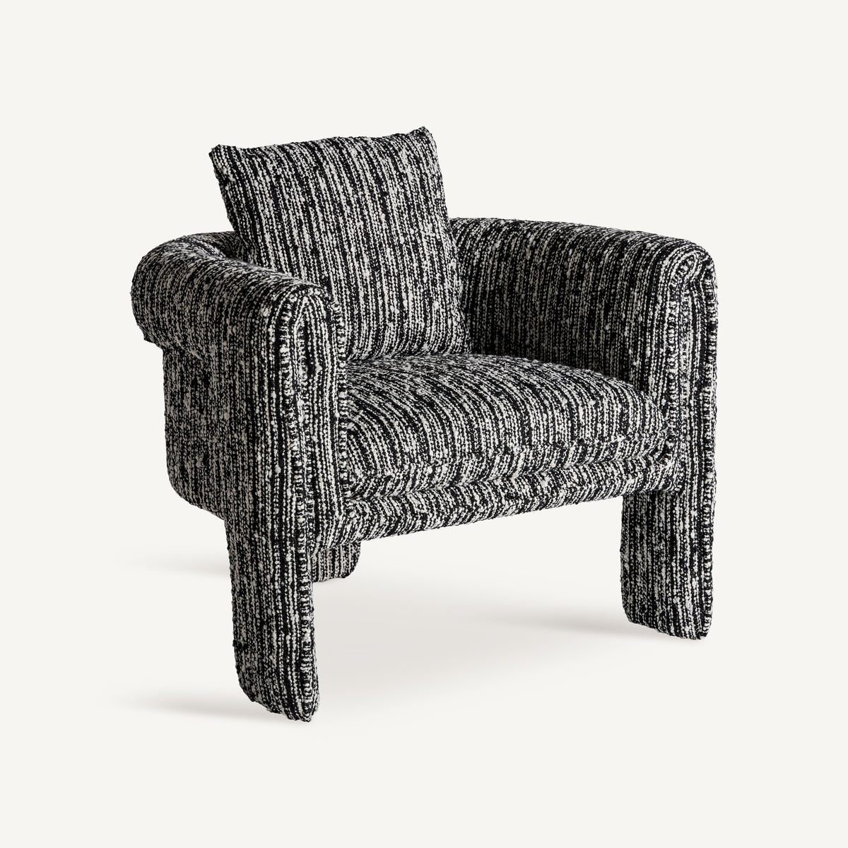 Sillón tapizado negro Es Cubells