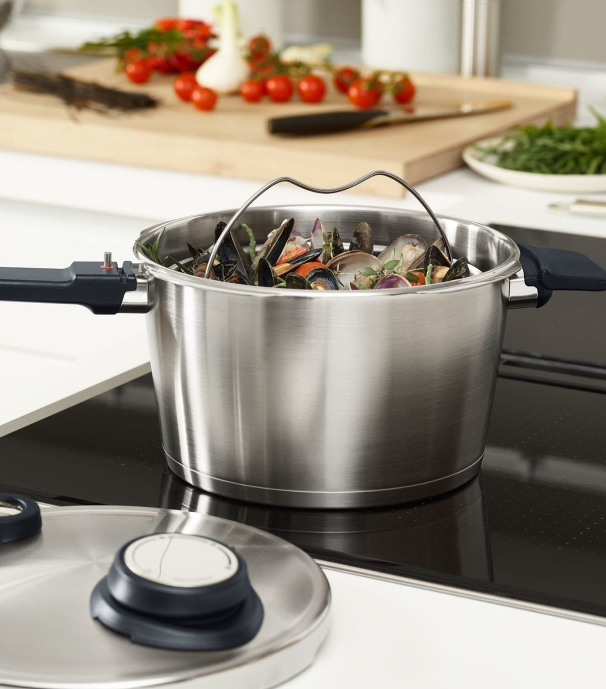 Set de Ollas a Presión Fissler Vitavit® Premium 4,5L + 2,5L, Cestillo + Trípode - #pino_y_jacaranda#