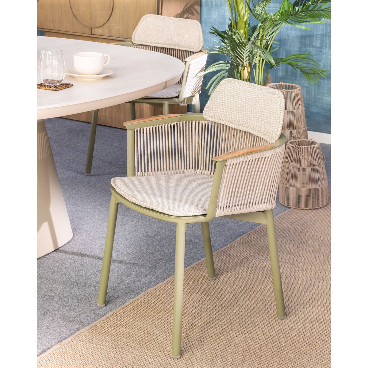 Sillón de comedor de exterior verde oliva y arena Kalkara