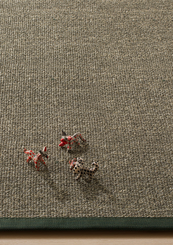 Alfombra rectangular de sisal Ki