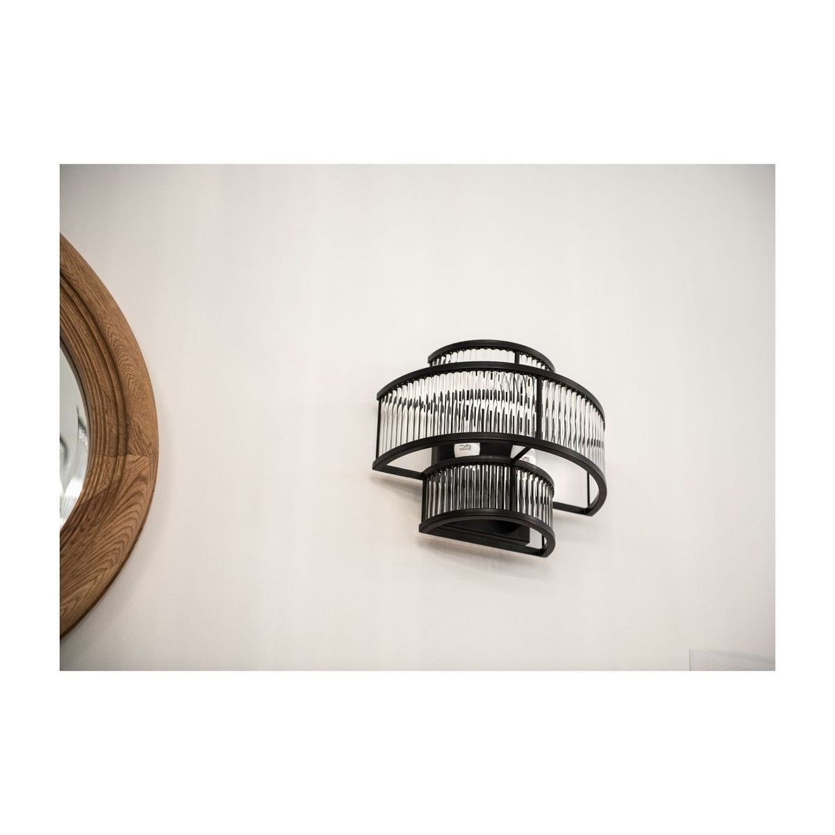 Aplique de pared de metal negro y cristal Iznájar