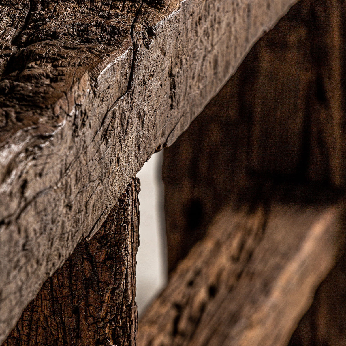 Consola de madera de mango reciclada Artà