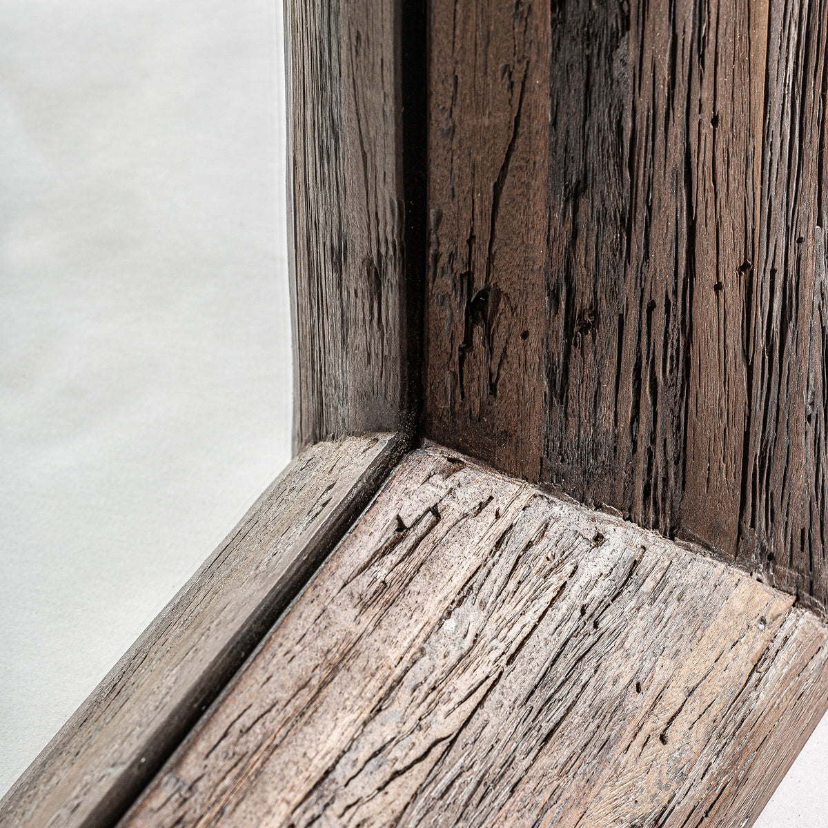 Espejo de madera tropical Halki