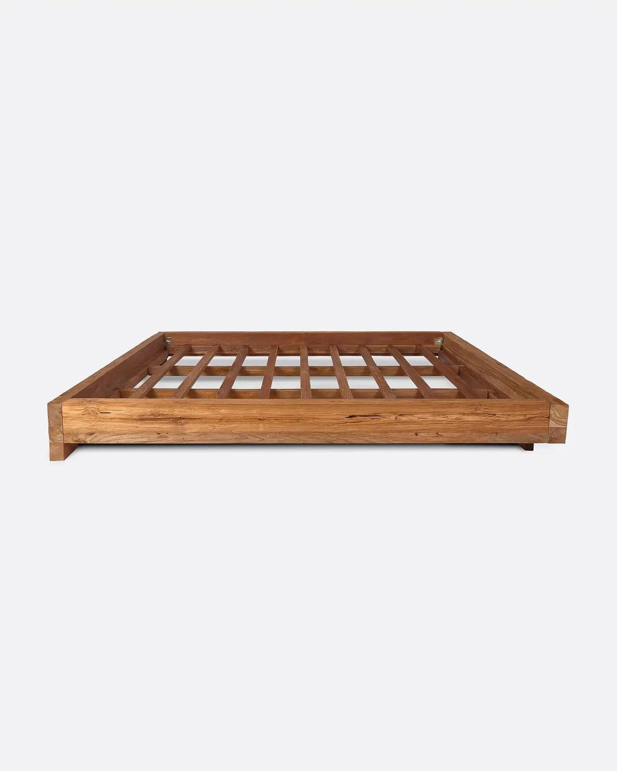 Estructura de cama de teca reciclada Pitres