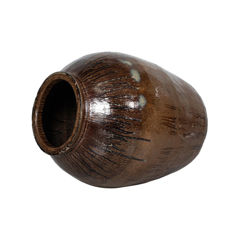 Tinaja antigua marrón de barro cocido Villaviciosa