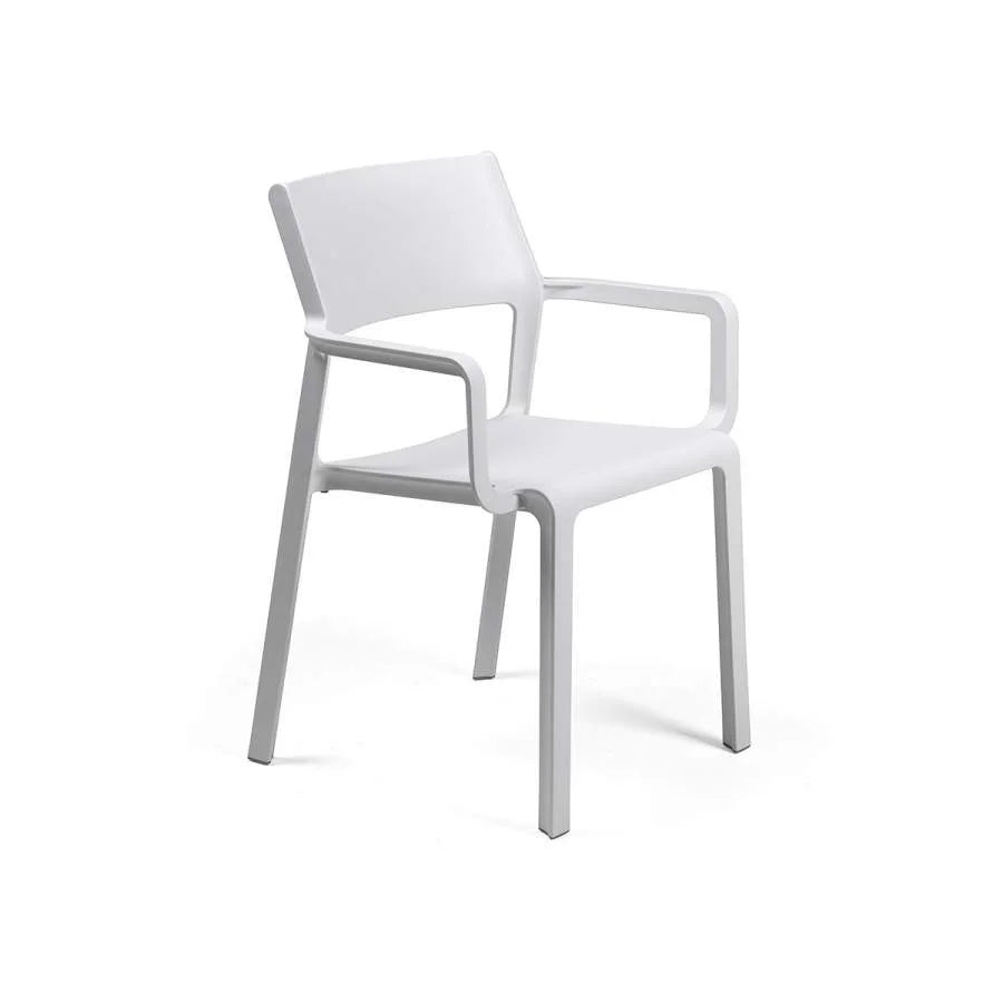Sillón apilable de resina Trill Nardi – Blanco