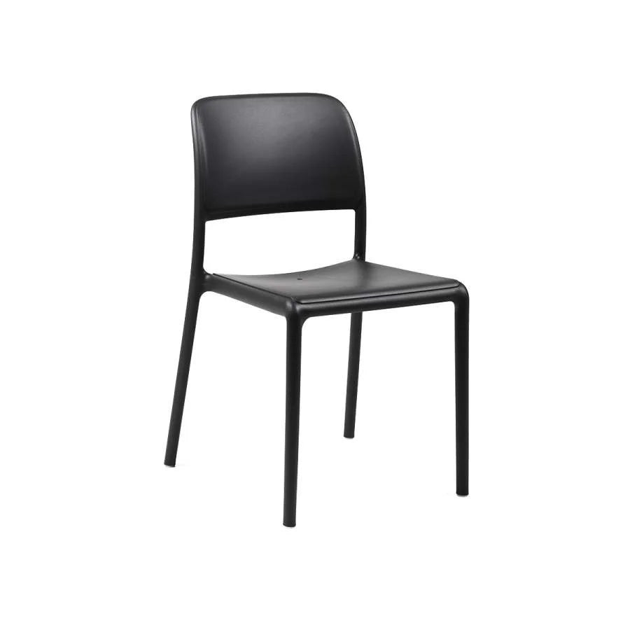 Silla apilable de resina Riva Nardi – Antracita