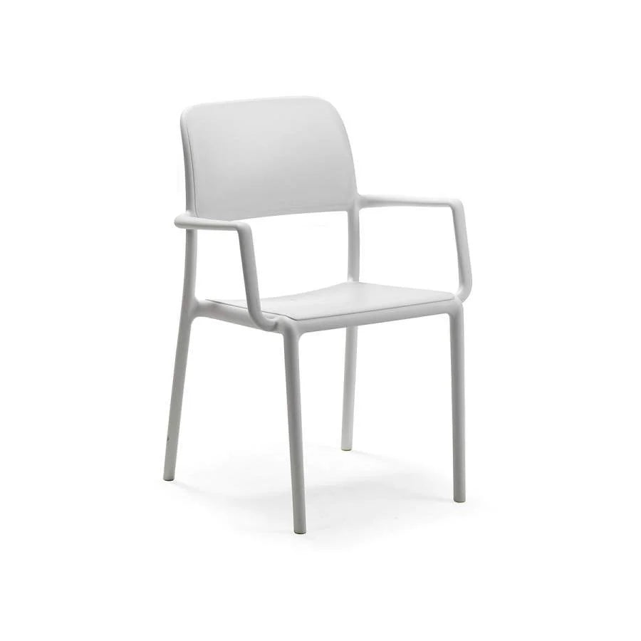 Sillón apilable de resina Riva Nardi – Blanco