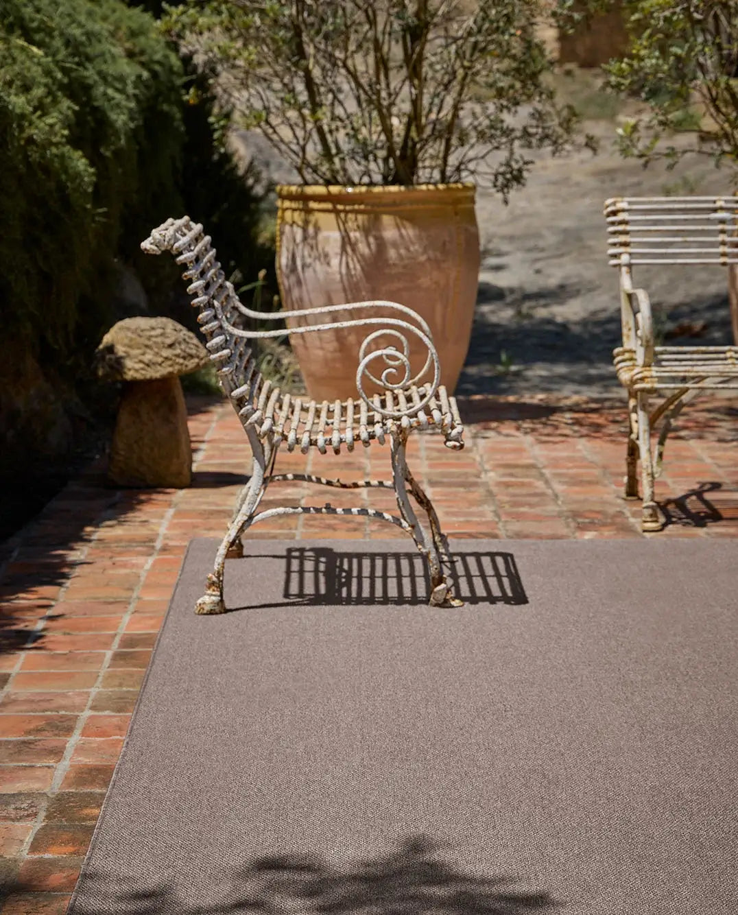 Alfombra redonda de interior y exterior Maya Lite
