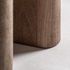 Mesa auxiliar de mango y mármol Alcornoque