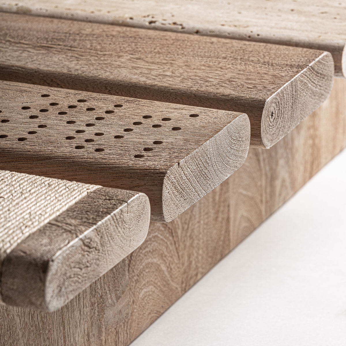 Mesa de centro de mango y mármol Sapri 80 cm